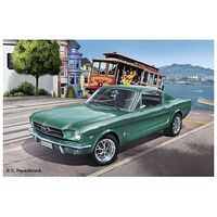 REVELL 1965 Ford Mustang 2+2 Fastback, 1:24 (07065)