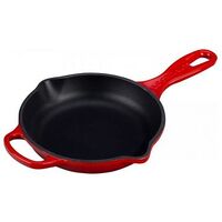 LE CREUSET Signature - Cast Iron Round Skillet, Cherry Red, 16cm (20182160600422)