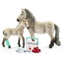 SCHLEICH Horse Club - Hanna's First-Aid Kit (42430)