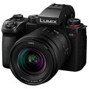PANASONIC Lumix DC-S5II Kit, S 20-60 mm F3.5-5.6, Schwarz (DC-S5M2K)
