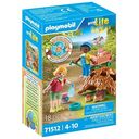 PLAYMOBIL Care of the Hedgehog Family (71512)